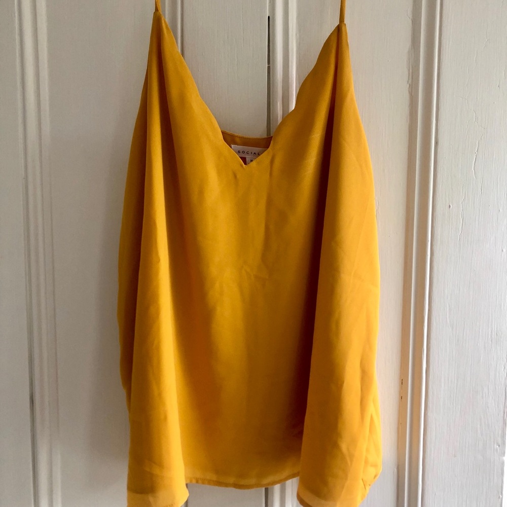 Scalloped Tank Top